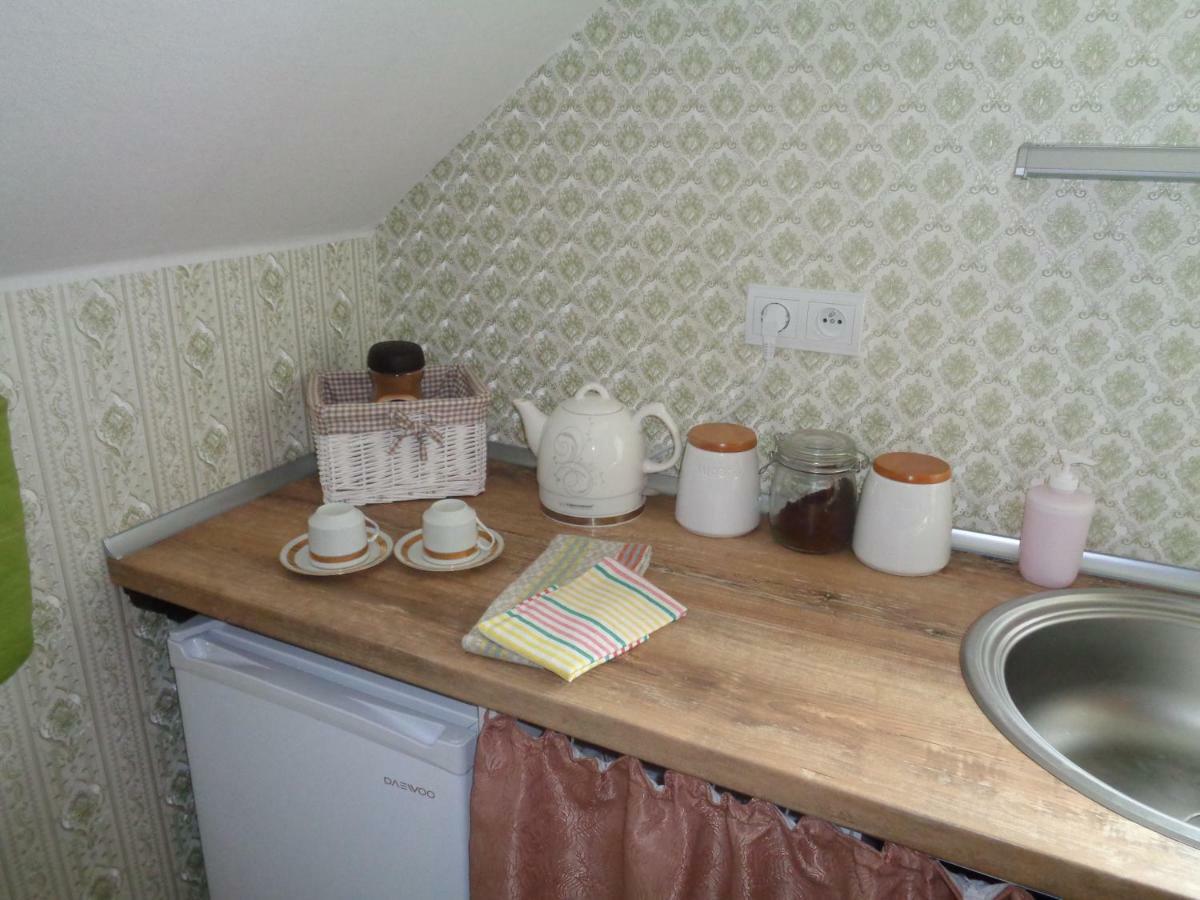 Ferienwohnung Farma Kozi Dvor Rohozna Brezno Exterior foto